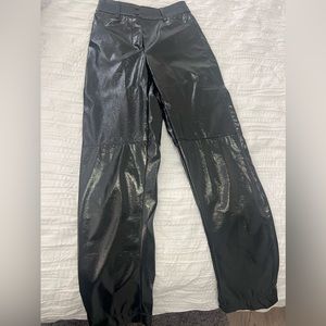 Black leather pants Wilfred size 00